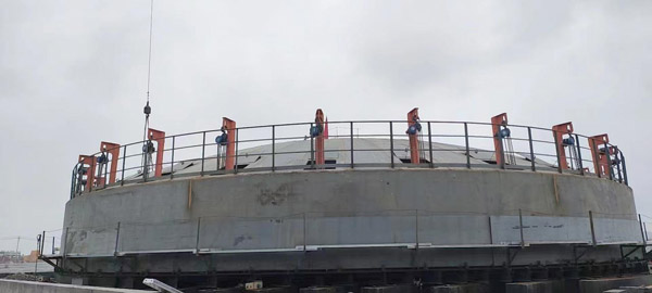 �����˲���������ִ������½���Ŀ��̨���ñ����װ�ֳ�