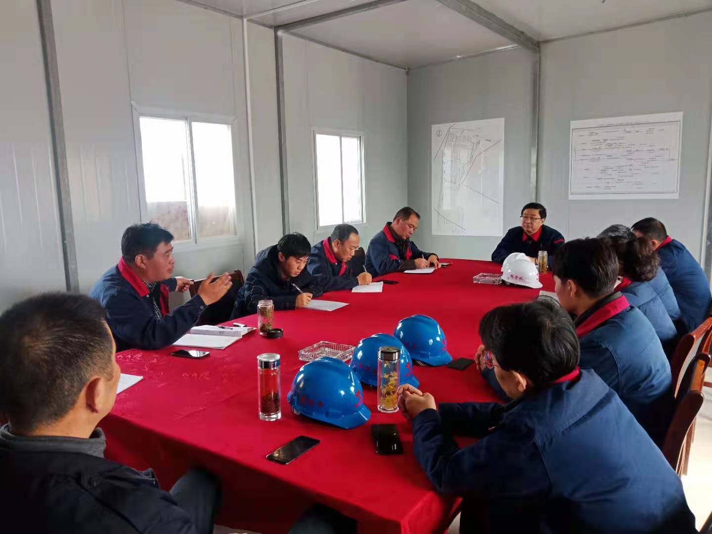 ¹«Ë¾µ³Î¯Êé¼ÇÍõÎéÉýÒ»Ðе½½Î÷ÅíÔó½ðÁ¦Ê¯ÏîÄ¿²¿µ÷ÑÐ